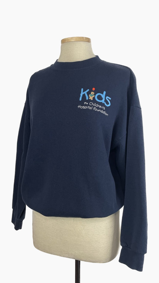 1999 Children's Hospital foundation crewneck - large